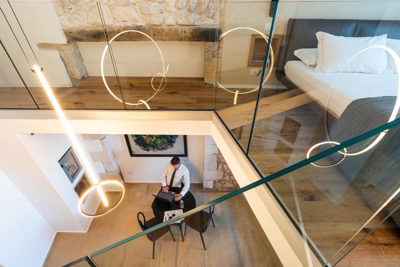 Re Dionisio Luxury Suites Syracuse Eksteriør bilde