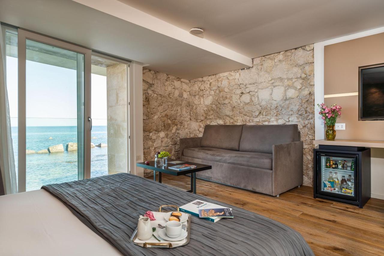 Re Dionisio Luxury Suites Syracuse Eksteriør bilde