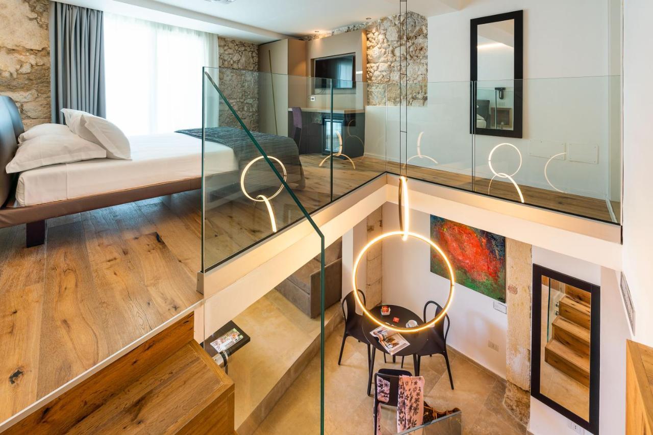 Re Dionisio Luxury Suites Syracuse Eksteriør bilde