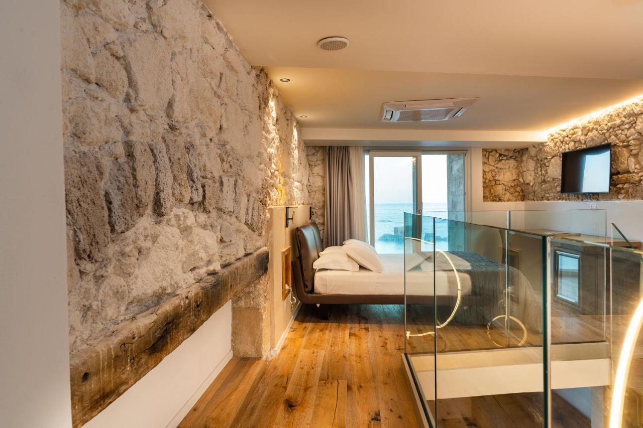 Re Dionisio Luxury Suites Syracuse Eksteriør bilde