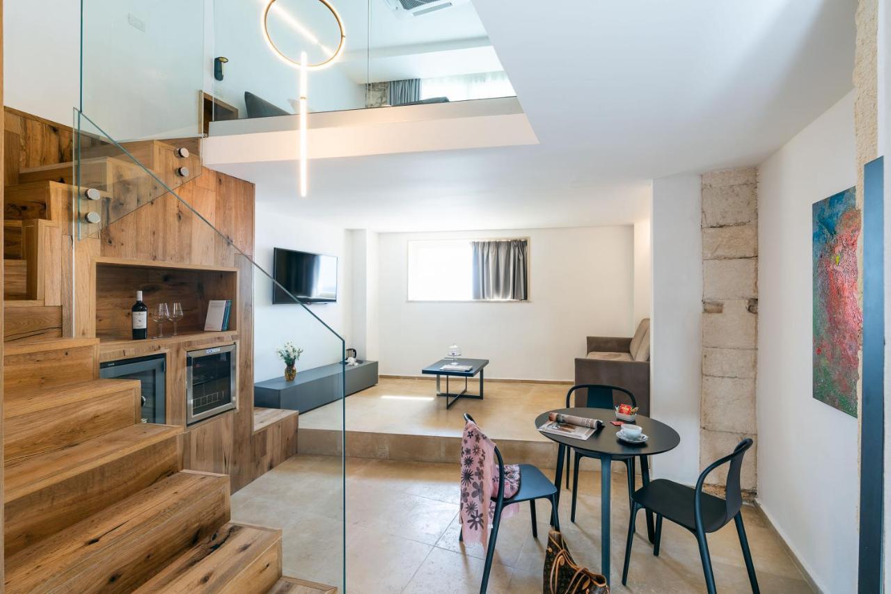 Re Dionisio Luxury Suites Syracuse Eksteriør bilde