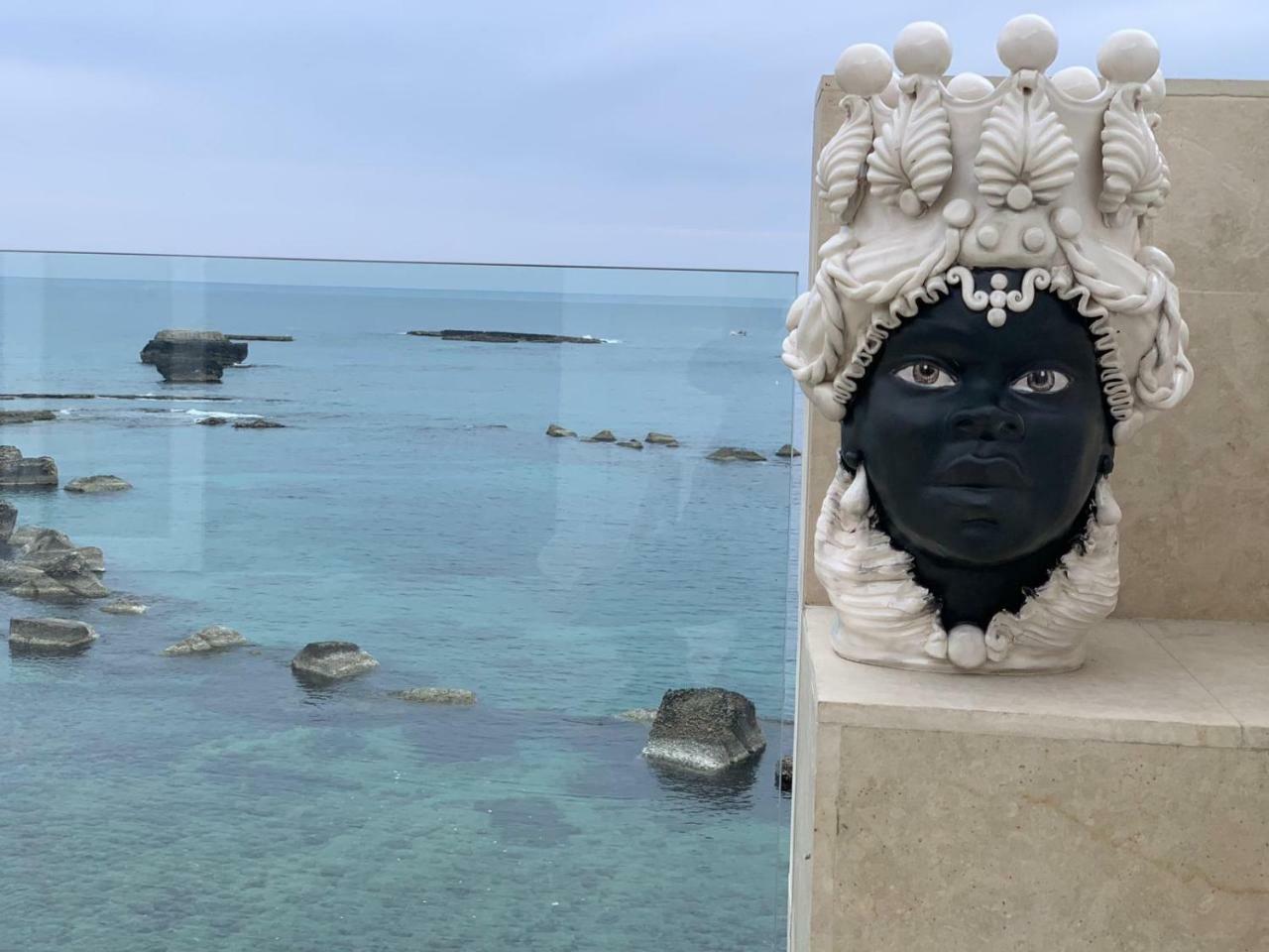 Re Dionisio Luxury Suites Syracuse Eksteriør bilde